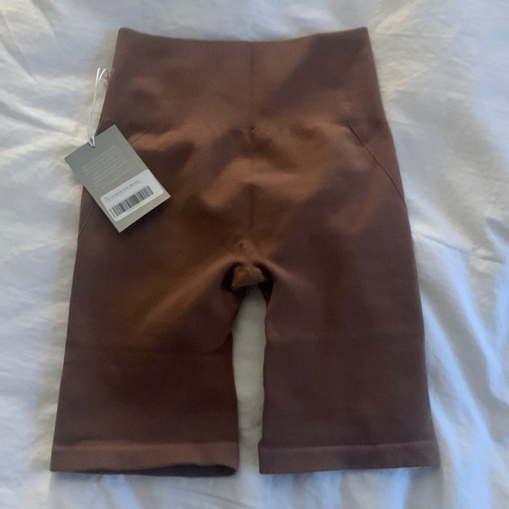 Everlane, seamless bike shorts, size x-small/small, new